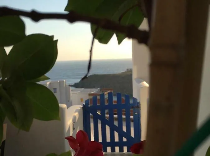 The Sunrise Nyaraló *